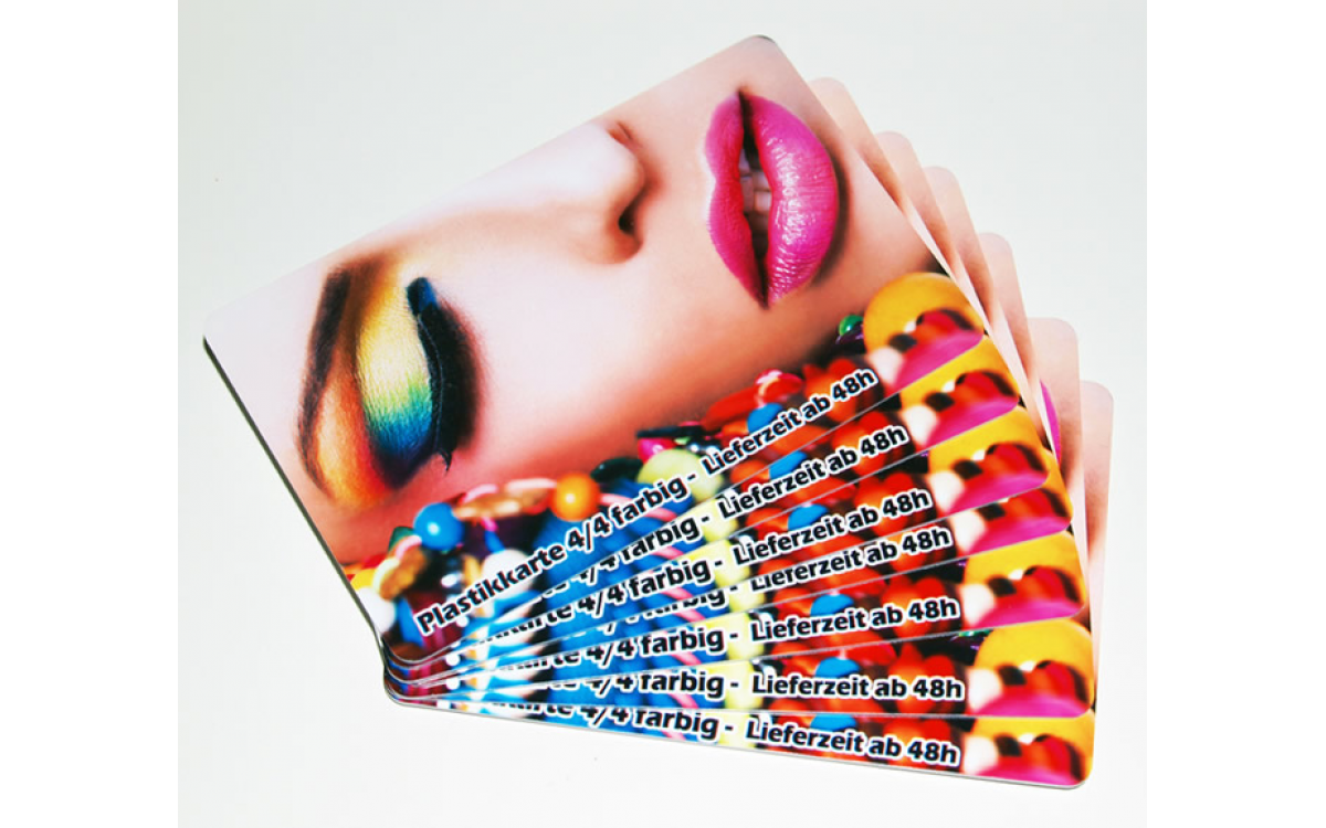 Designtrends: So wird die Plastikkarte stylish